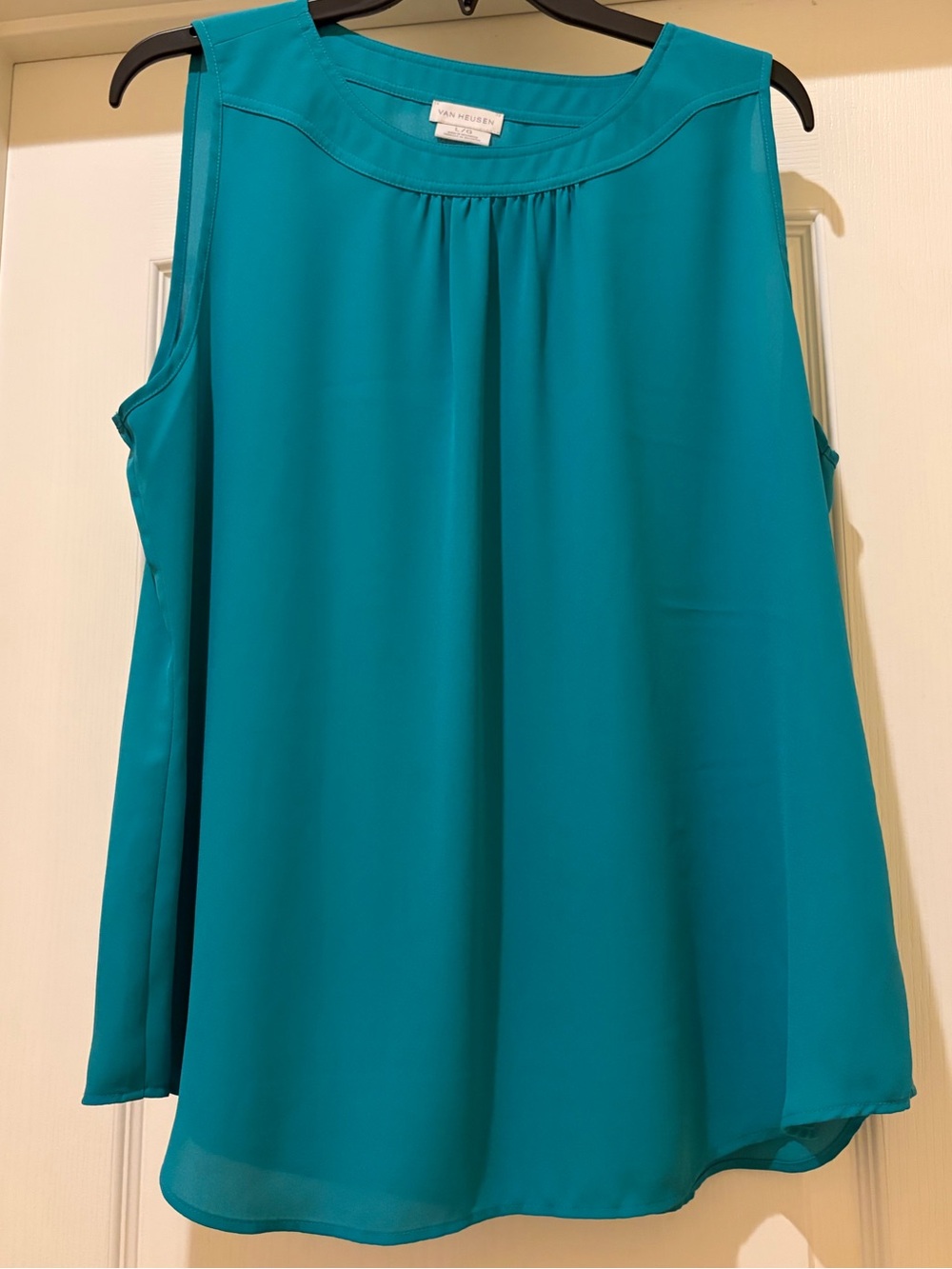 Van Heusen Teal Sleeveless Blouse